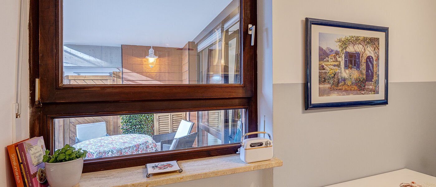 Trädgårdslägenhet München Solln 04 Kök 14725