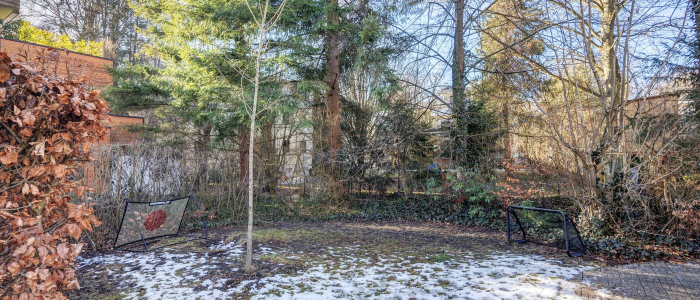 Trädgårdslägenhet München Solln 02 Innergård 14725