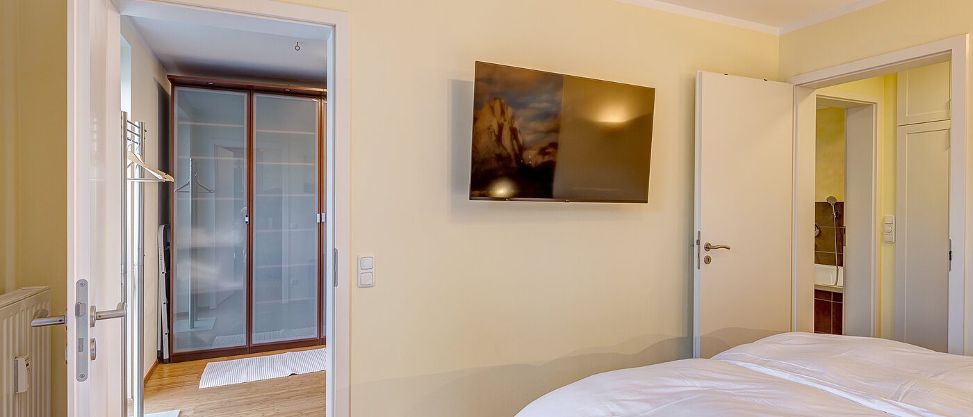 Lapos München Haidhausen 03 1. hálószoba 14730