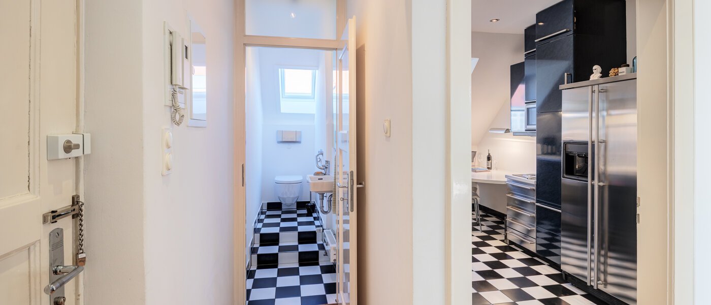 Tagterrasse-lejlighed München Schwabing-West 02 sep. toilet 14731