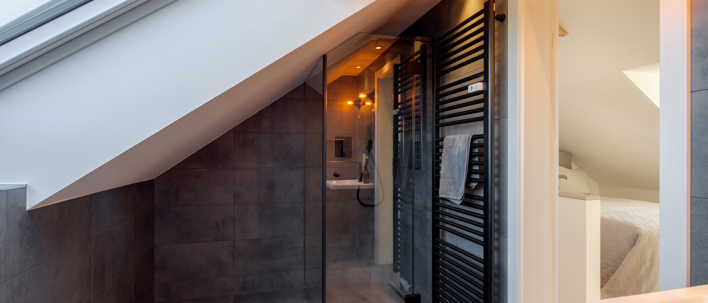 Zolder flat München Forstenried 03 Badkamer 14733