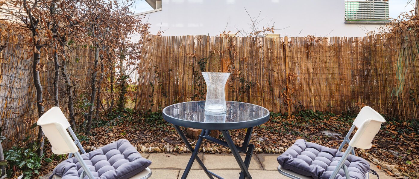 Ravna stran Neufahrn b. Freising 02 Terasa 14738