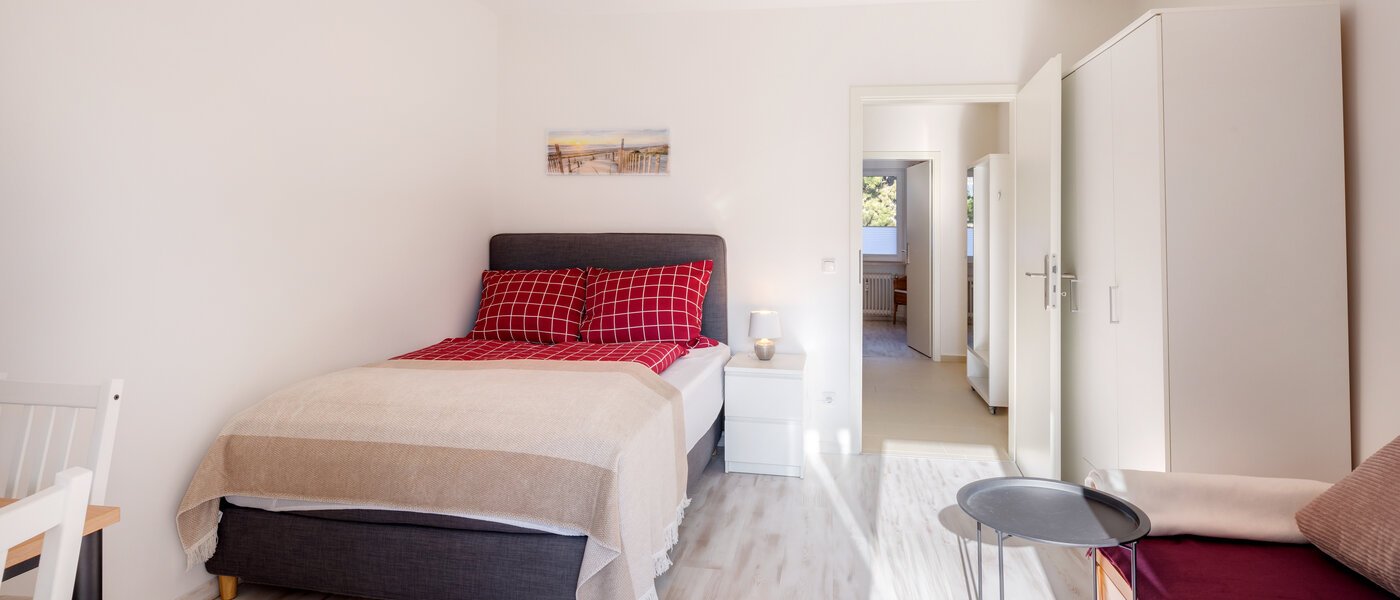 Ravna stran Gröbenzell 01 2. spalnica 14744