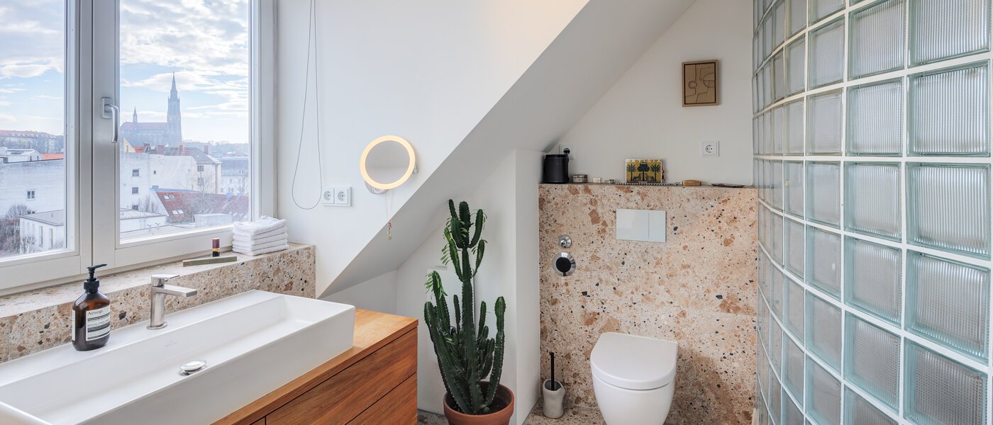 Dakterras appartement München Haidhausen 03 Badkamer 14748