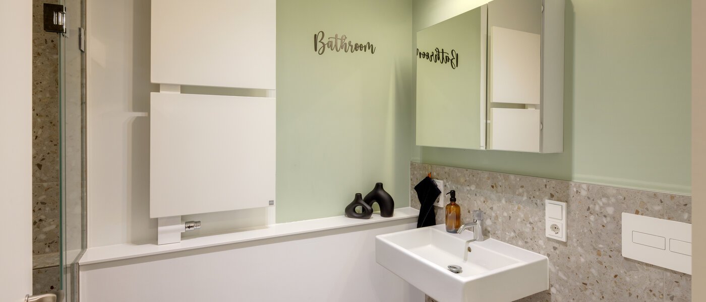 Ravna stran München Maxvorstadt 03 Kopalnica 14752