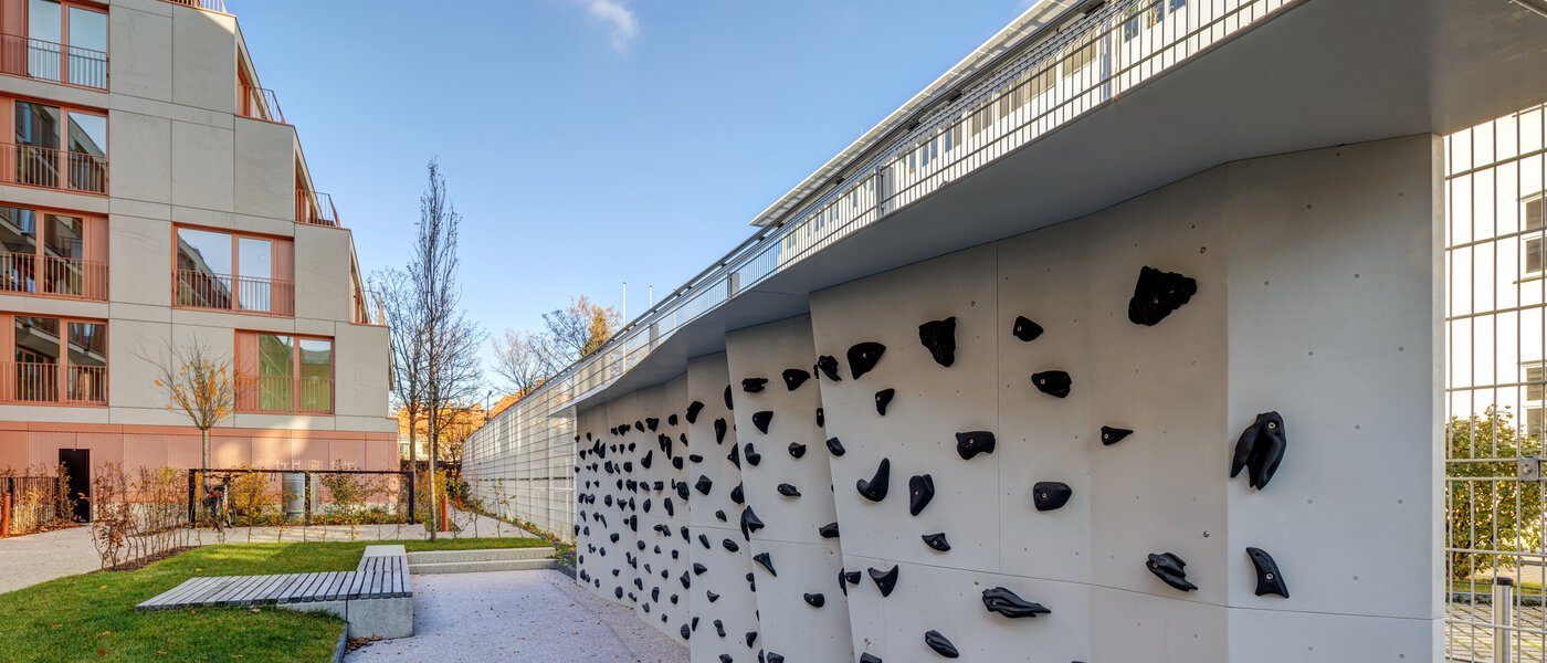 Ravna stran München Maxvorstadt 03 Notranje dvorišče 14752