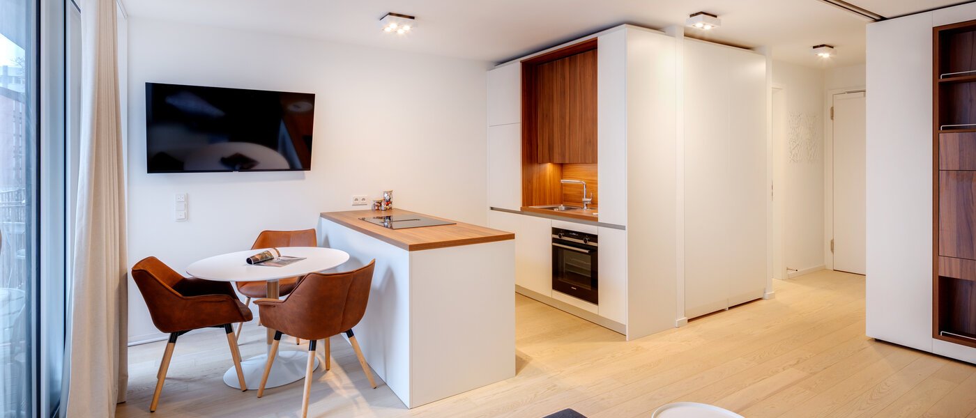 Ravna stran München Maxvorstadt 01 Dnevni prostor 14752