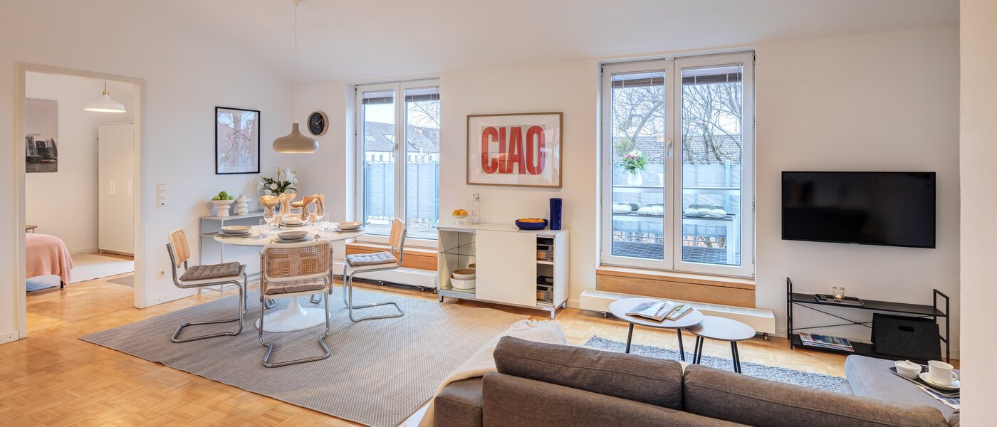 Stanovanje s strešno teraso München Maxvorstadt 03 Dnevni prostor 14758