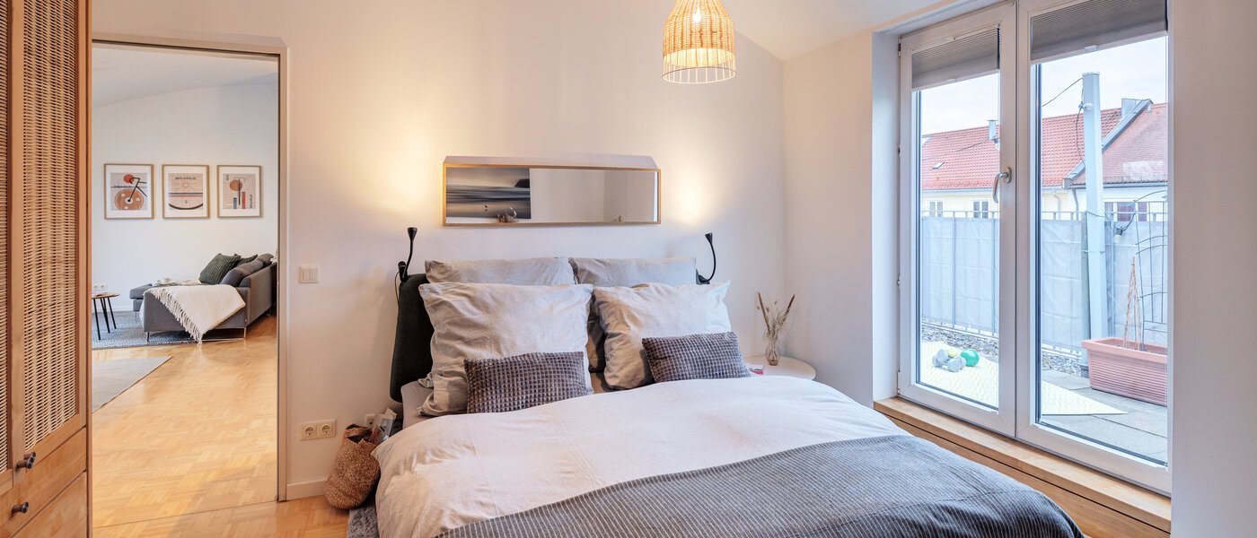 Stanovanje s strešno teraso München Maxvorstadt 01 1. spalnica 14758