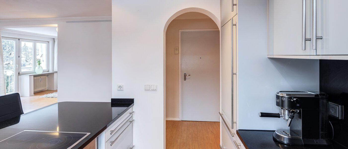 Ravna stran München Nymphenburg 03 Kuhinja 14770