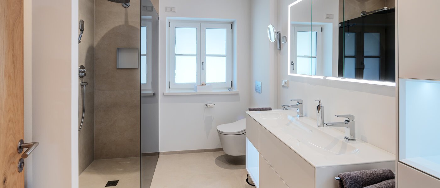 Flat Rottach-Egern 01 Baderom 14774