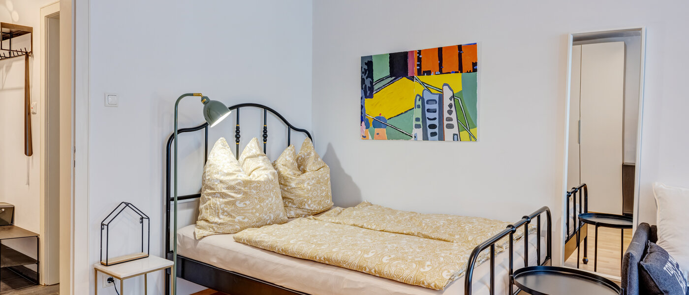 Ravna stran München Schwabing-West (rund um den Hohenzollernplatz) 03 Dnevni prostor 14776