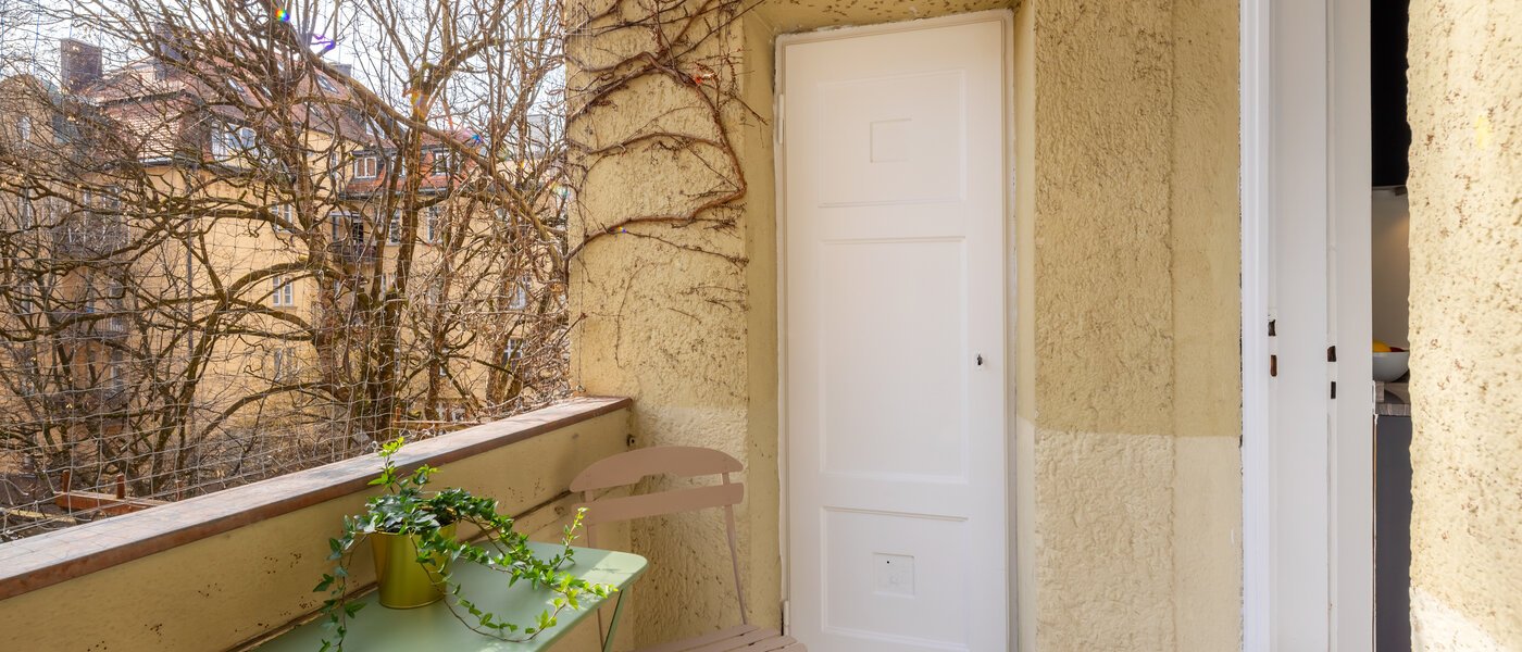 Flad München Maxvorstadt - Rund um den Josephplatz 02 Loggia 14777