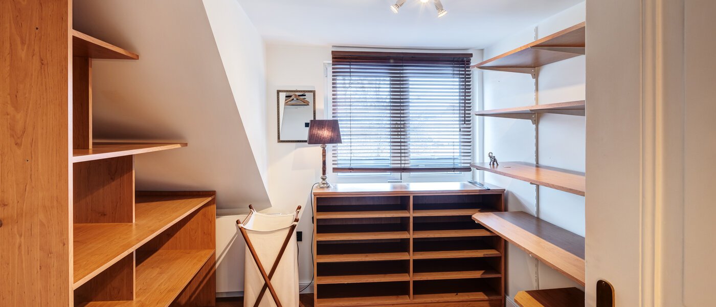 Dom szeregowy München Schwabing 01 Garderoba 14779