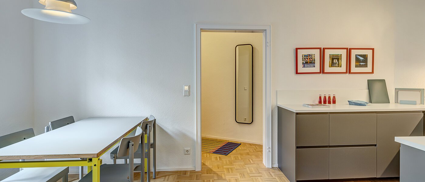 Ploché München Glockenbachviertel 02 Kuchyňa 14780