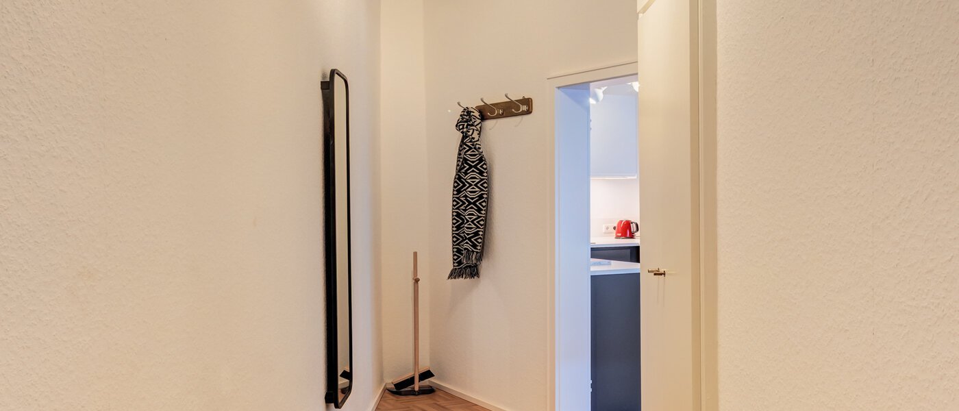 Ploché München Glockenbachviertel 02 Chodba/priestor 14780