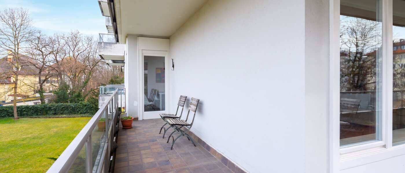 Ravna stran München Schwabing (rechts der Leopoldstraße) 03 Balkon 14781