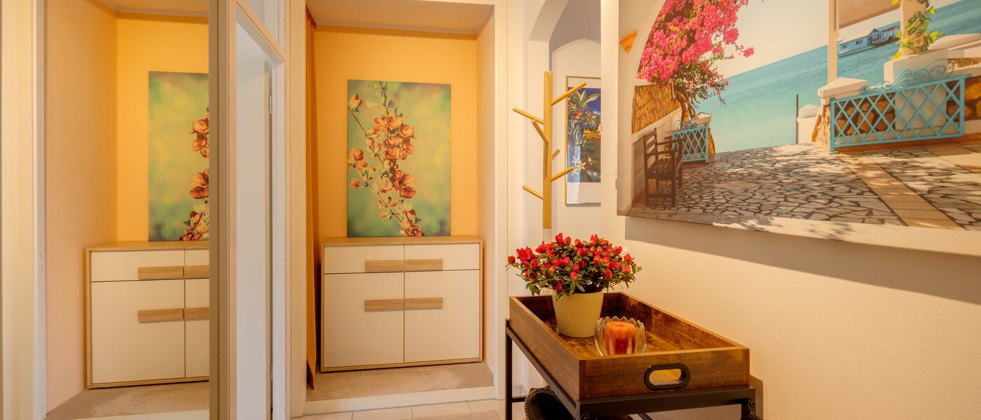 Ploché München Obermenzing 02 Chodba/priestor 14782