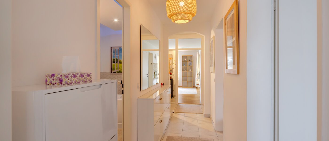 Ploché München Obermenzing 04 Chodba/priestor 14782