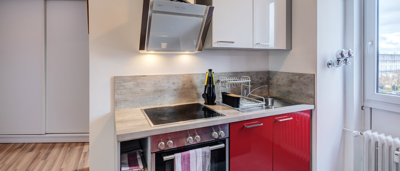 Płaski München Mittersendling 02 Kuchnia 14783