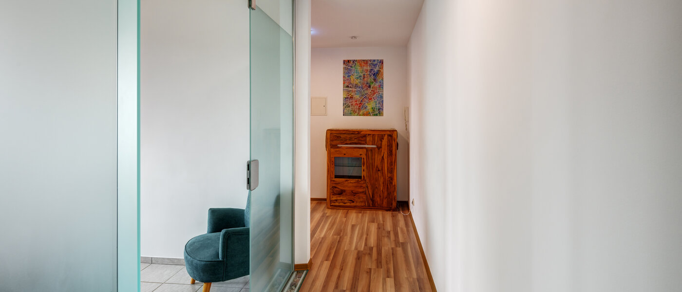 Płaski München Mittersendling 03 Korytarz/przejście 14783