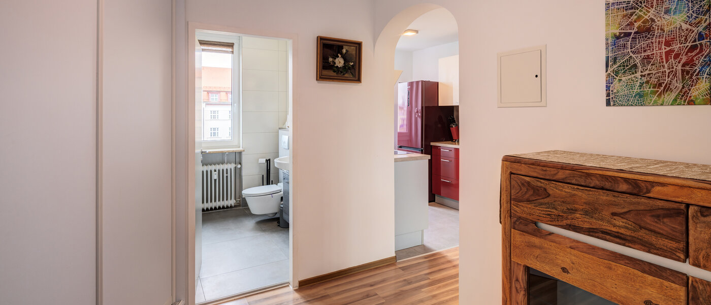 Płaski München Mittersendling 05 Korytarz/przejście 14783