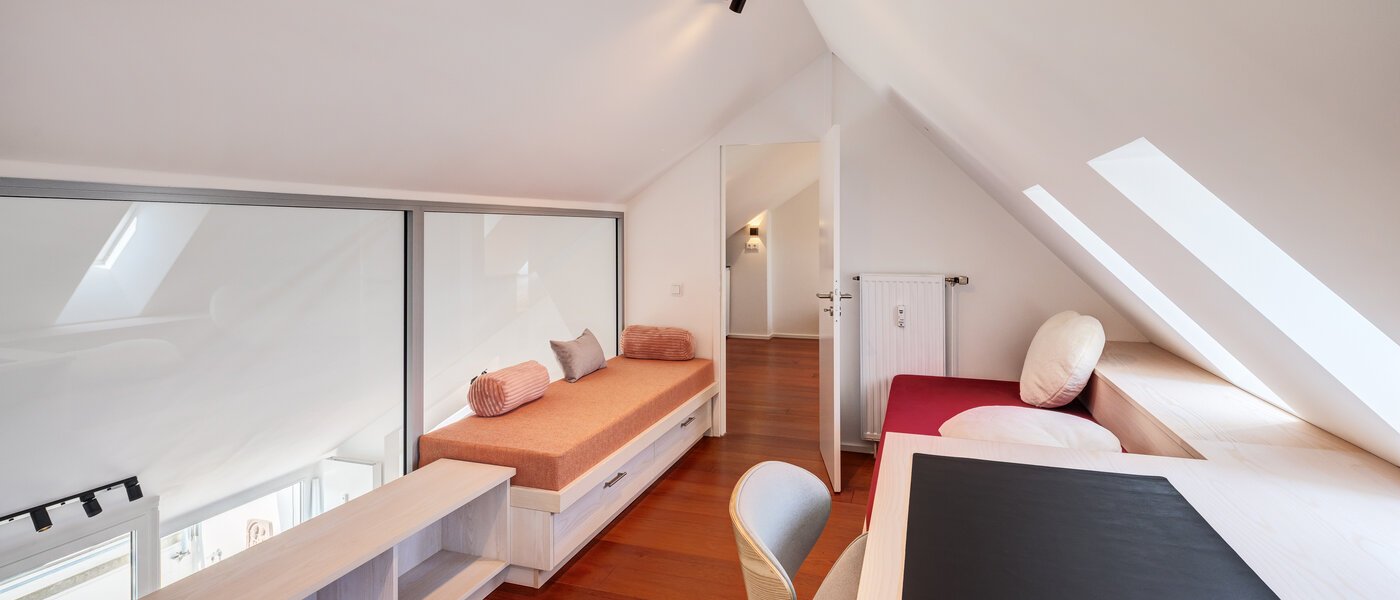 Дворівнева квартира-галерея München Maxvorstadt 02 Кабінет/гостьова кімната 14785