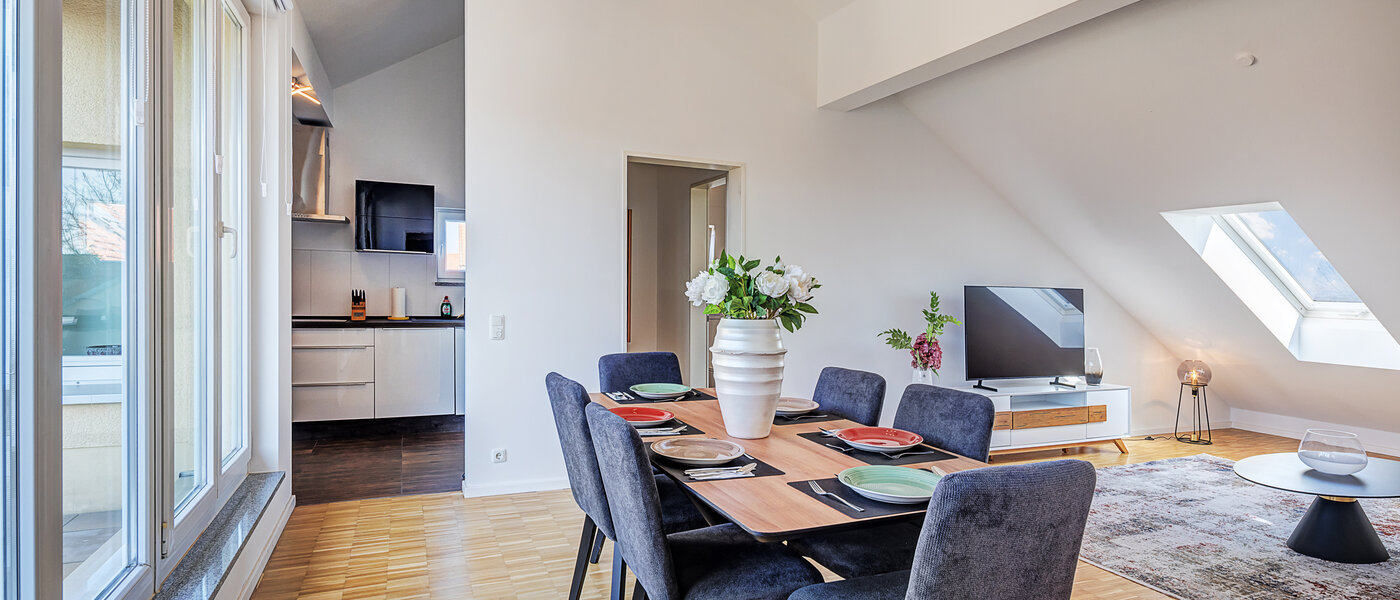 Апартамент с покривна тераса Aschheim 03 Дневна зона 14787