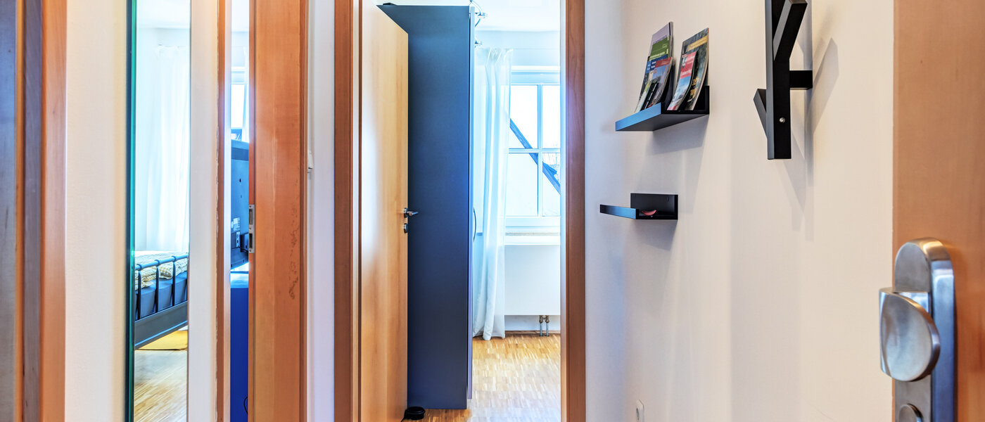 Düz Emmering Fürstenfeldbruck 01 Koridor/koridor geçidi 14789