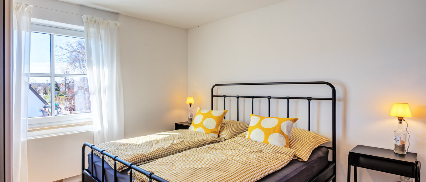 Düz Emmering Fürstenfeldbruck 01 Yatak Odası 14789