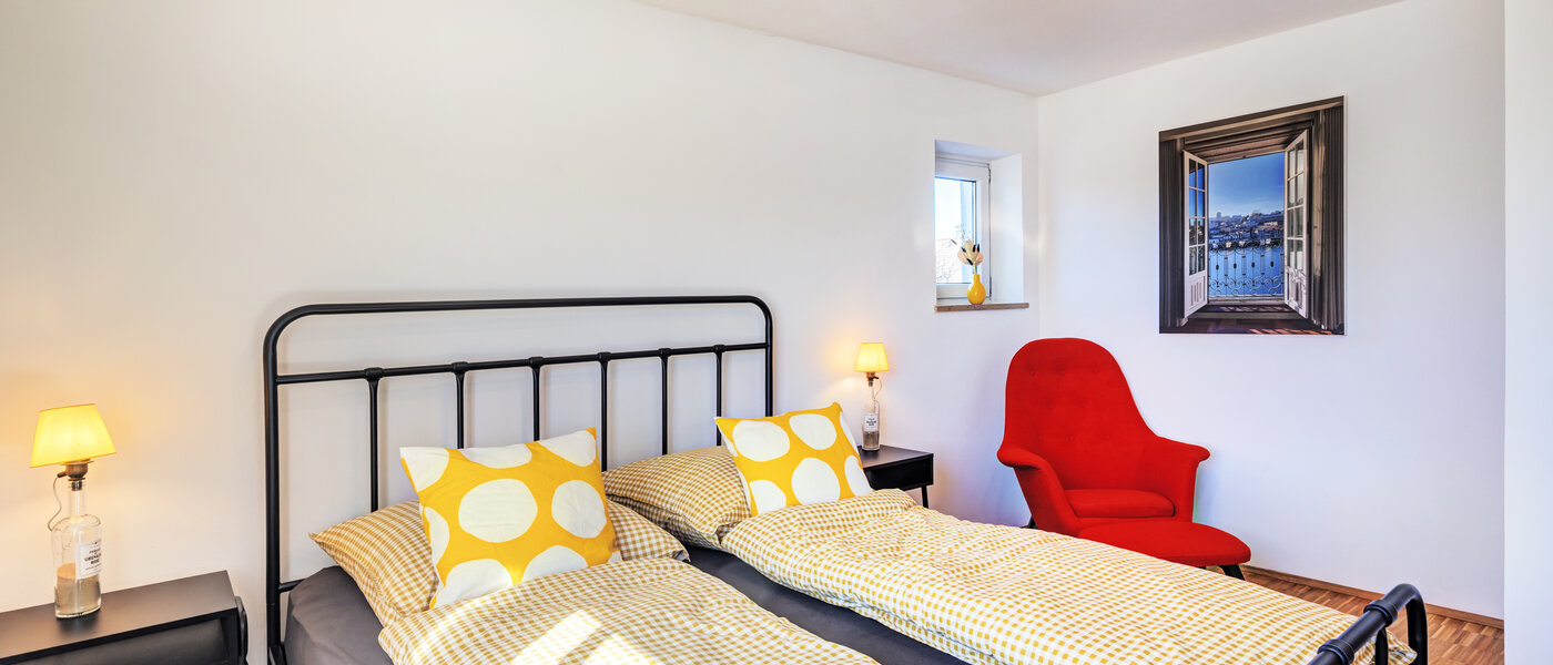 Düz Emmering Fürstenfeldbruck 02 Yatak Odası 14789