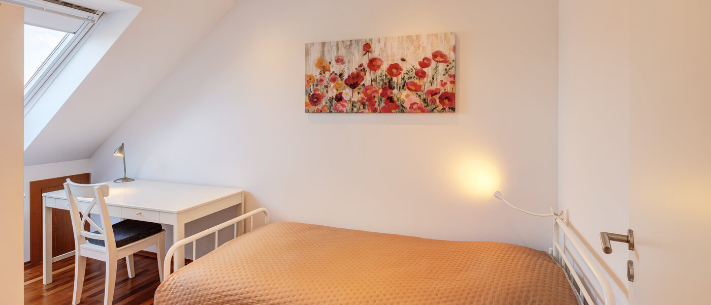 Çatı katı dairesi München Trudering 01 2. yatak odası 14792