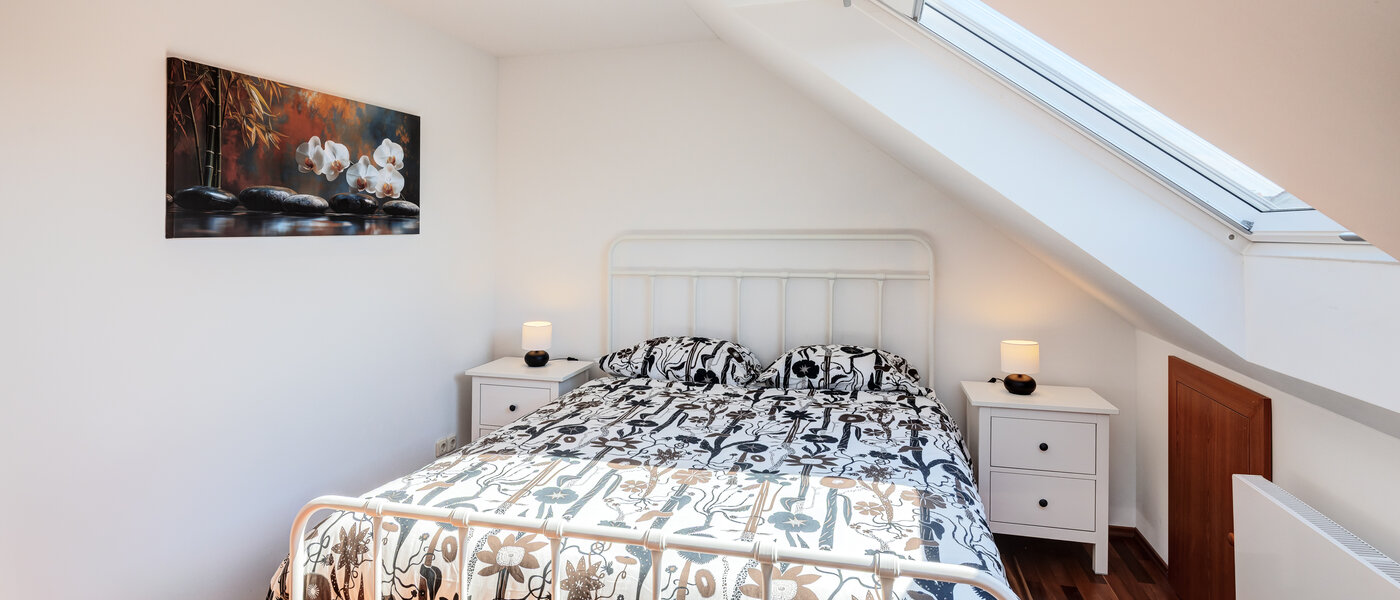 Çatı katı dairesi München Trudering 01 1. yatak odası 14792