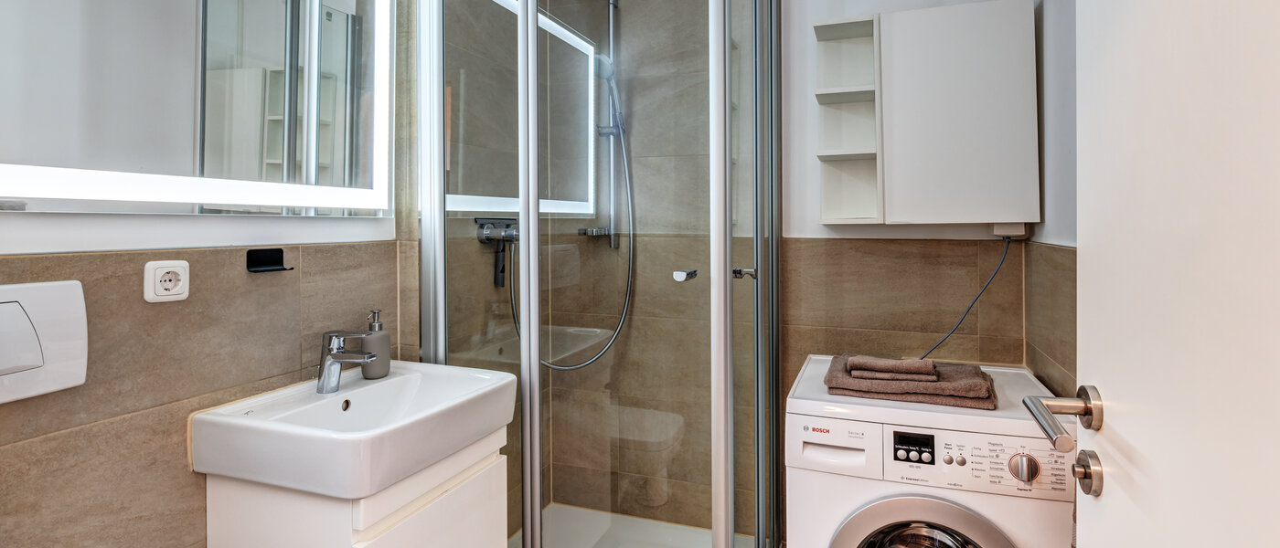 Düz München Schwabing-West 01 Banyo 14800