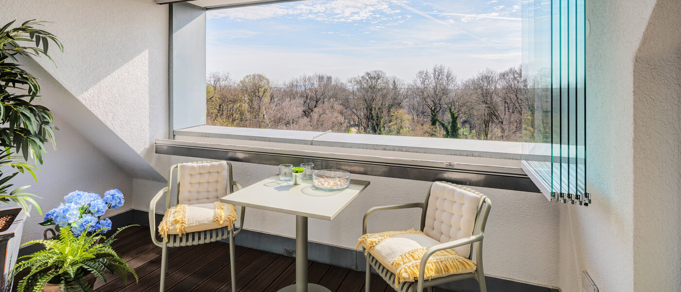 Мансардна квартира München Ludwigsvorstadt 01 1-а лоджія 14803