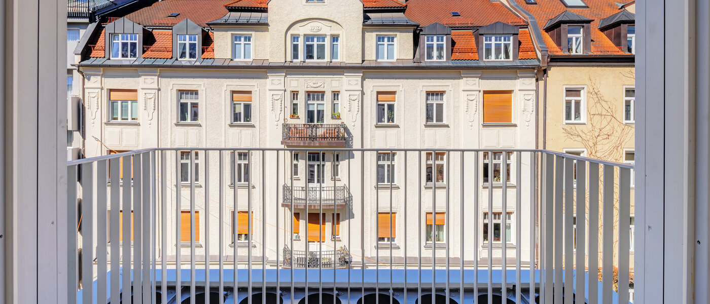 Flat München Neuhausen 01 Balkong 14804