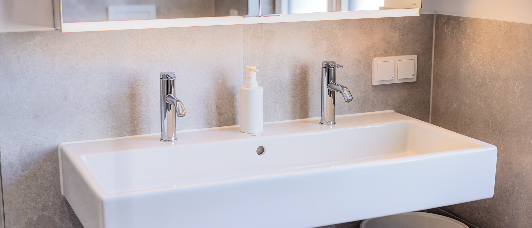 Platt Unterschleißheim Lohhof 03 Badrum 14813