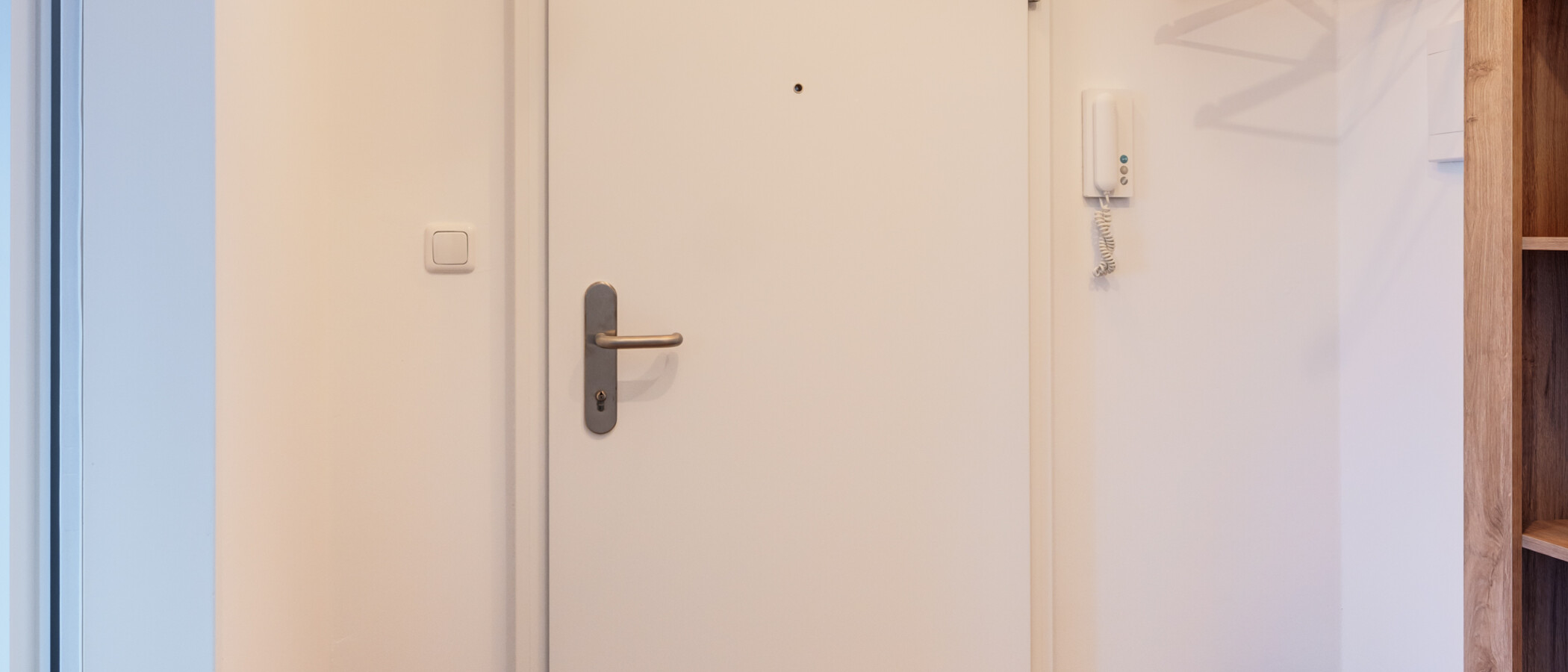 Flat Neufahrn b. Freising 02 Korridor/gang 14815