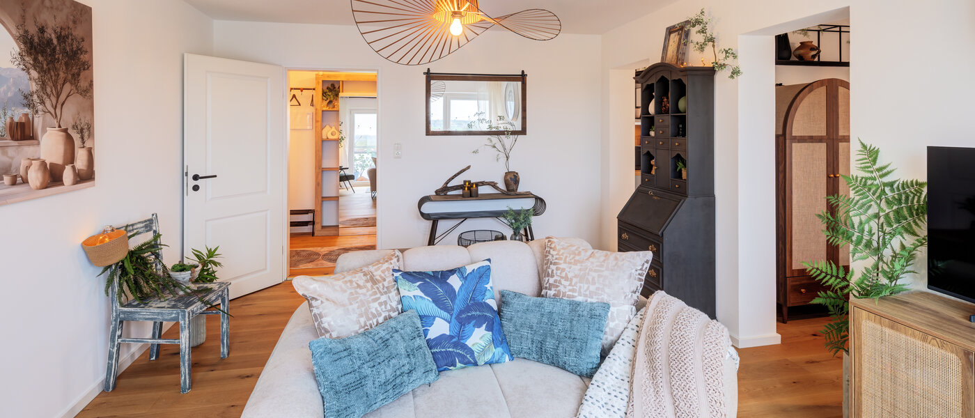 Ploché Neufahrn b. Freising 03 Obývací prostor 14815