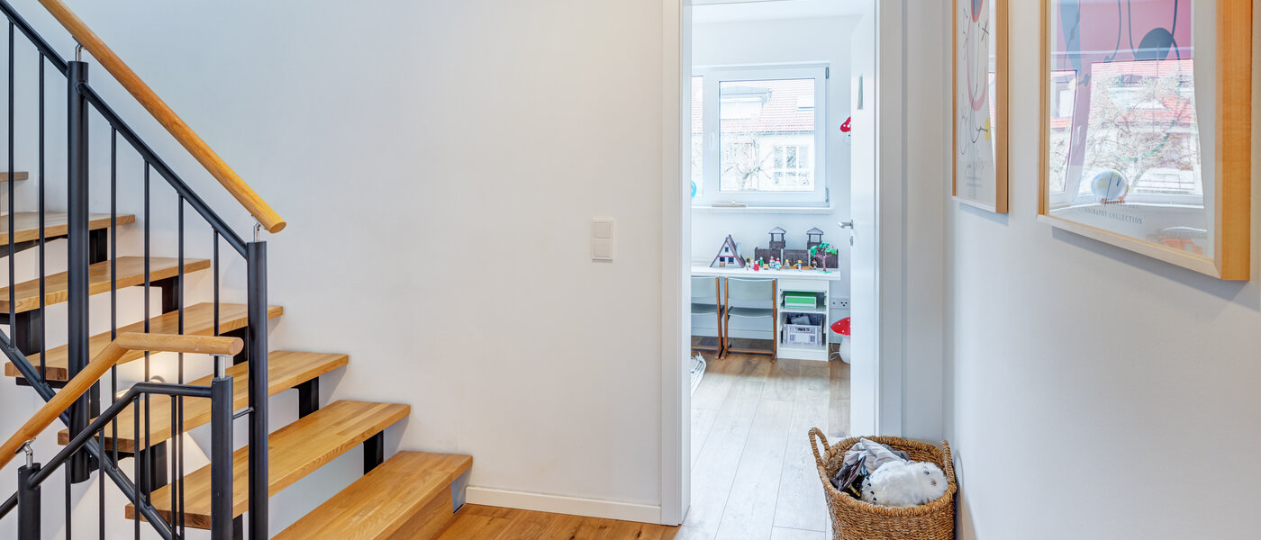 Редова къща München Harlaching 03 Коридор/ коридор 14816