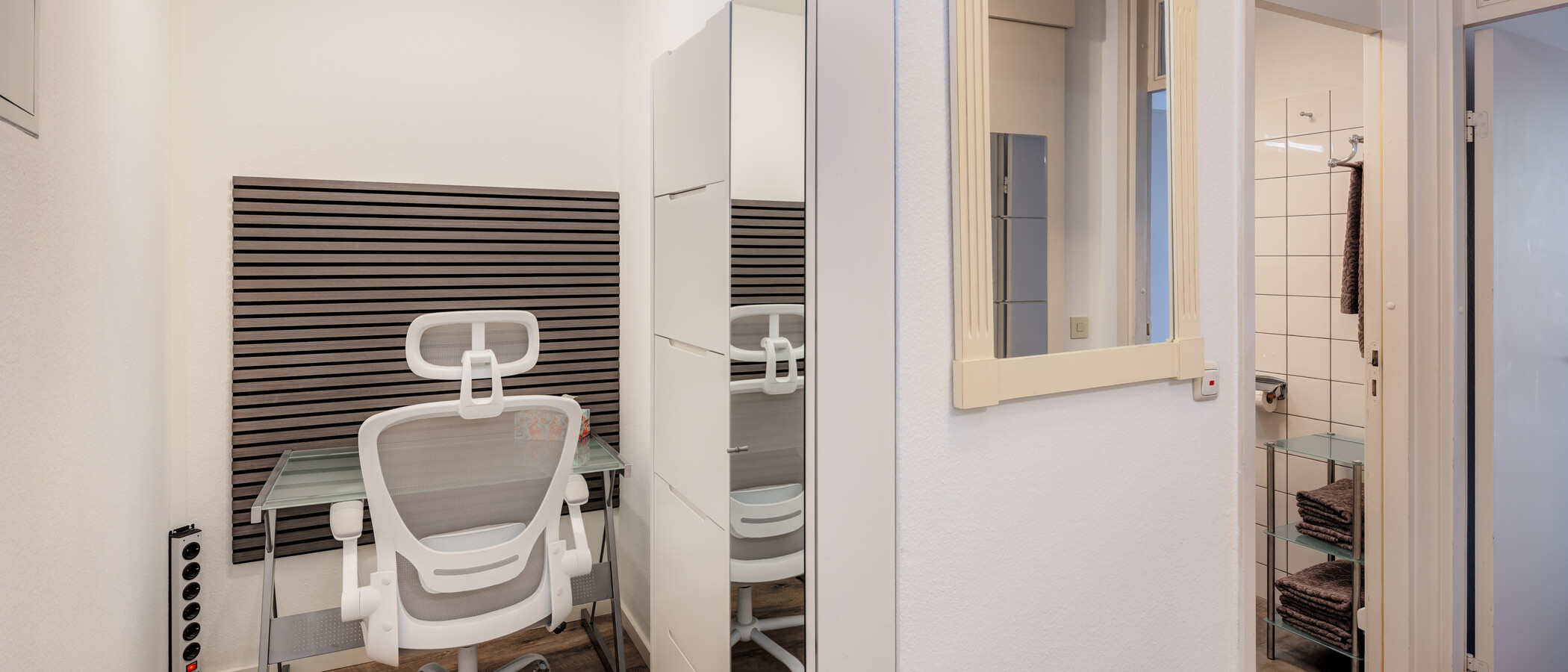 Ploché München Maxvorstadt 03 Chodba/chodba 14821