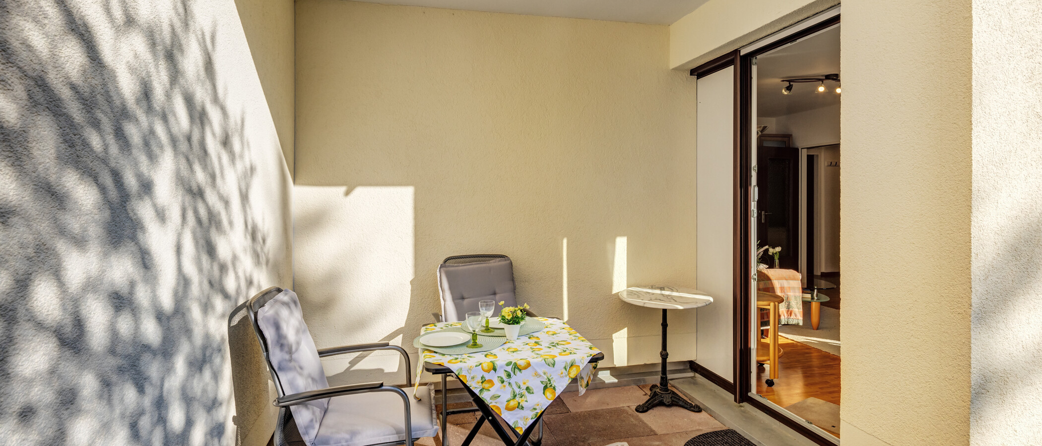 Plat München Oberföhring 01 Terasă 14823