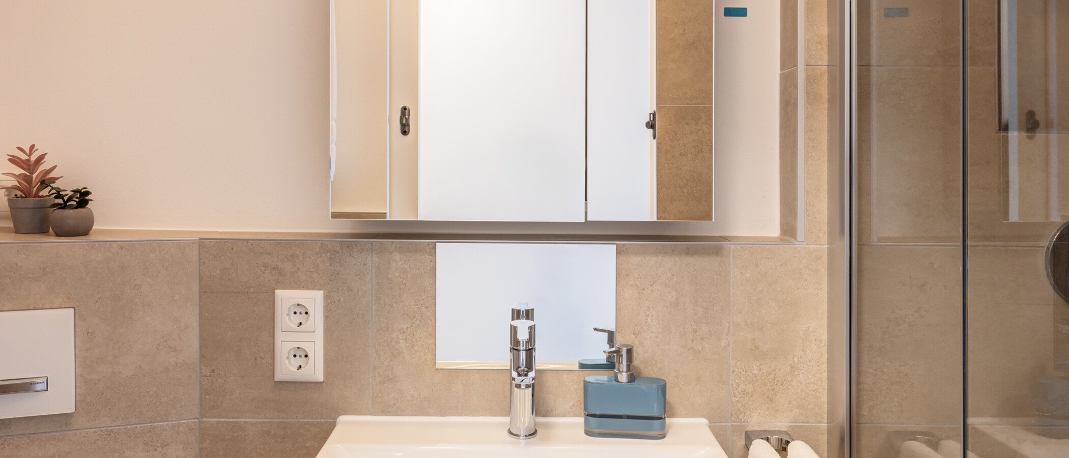 Maisonette daire München Waldtrudering 02 2. Banyo 14825