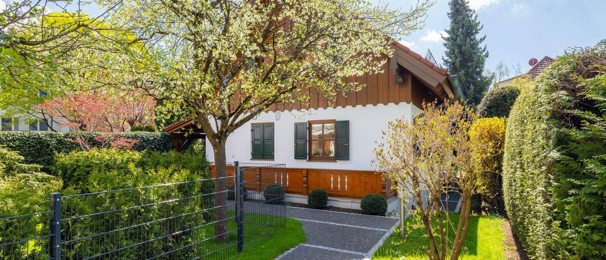 Fristående hus München Obersendling 03 Tillfartsväg 14826