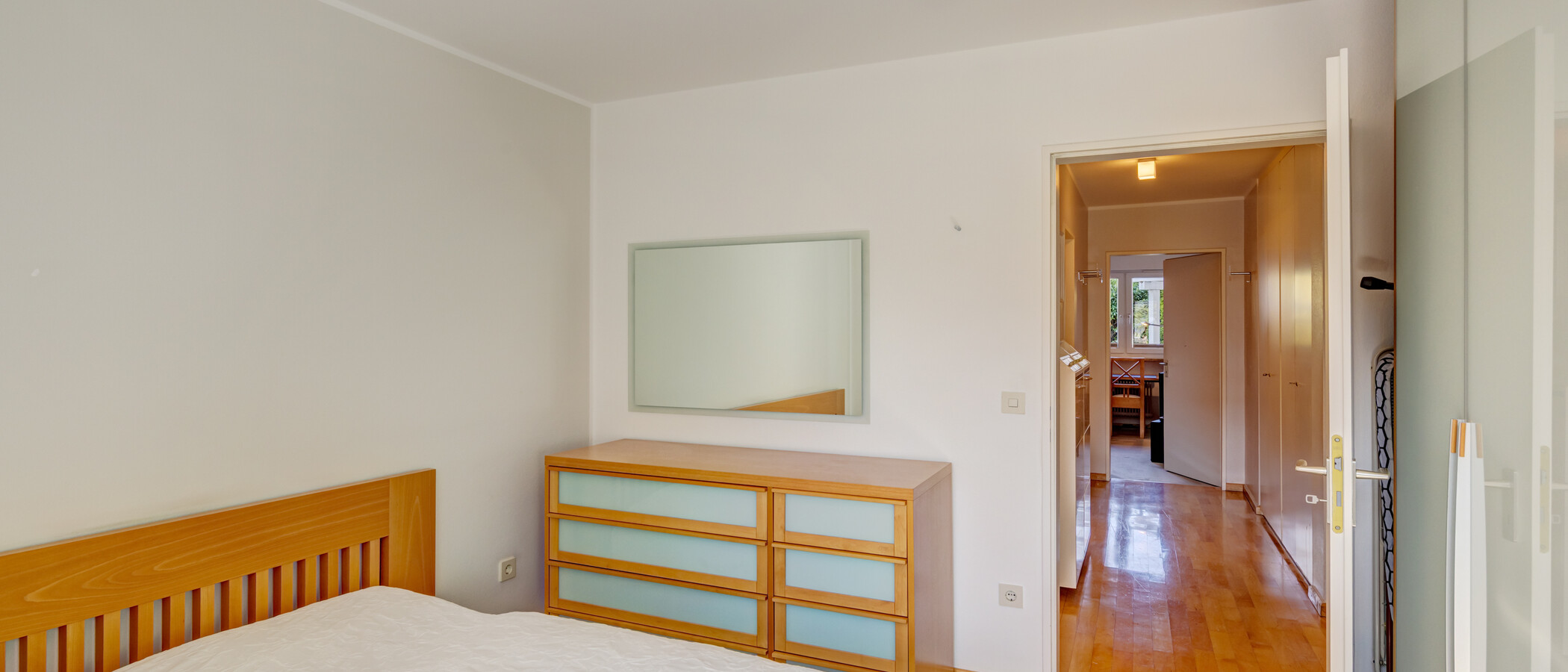 Ravna stran München Mittersendling 02 1. spalnica 14827