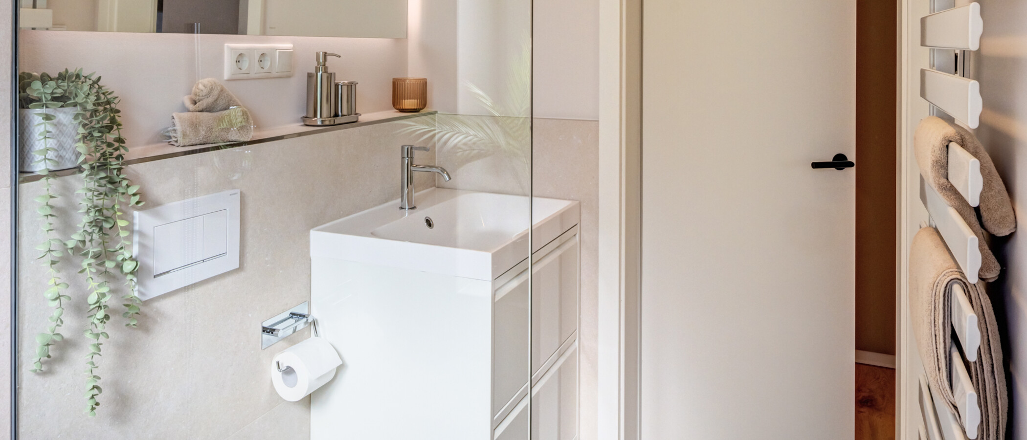 Ravna stran München Glockenbachviertel 03 Kopalnica 14828