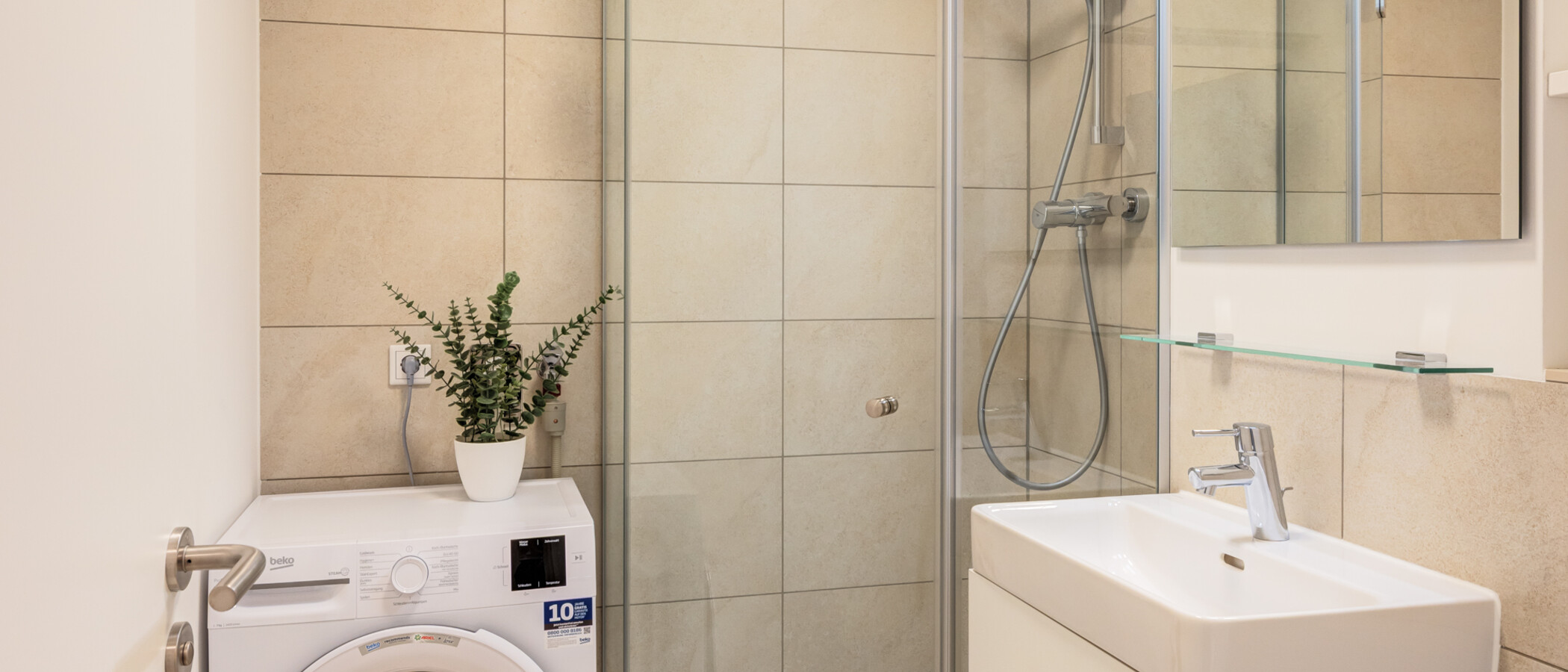 Flad München Schwabing-West 01 Badeværelse 14831