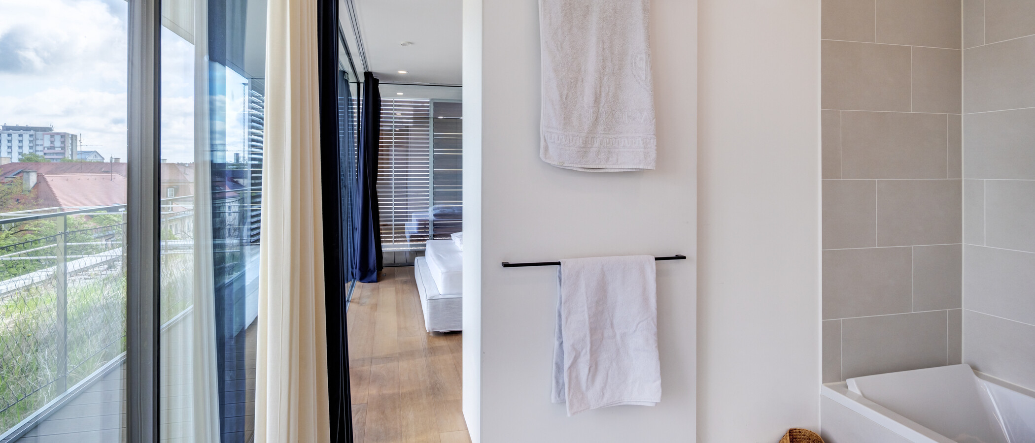 Penthouse byt München Haidhausen 01 1. koupelna 14832