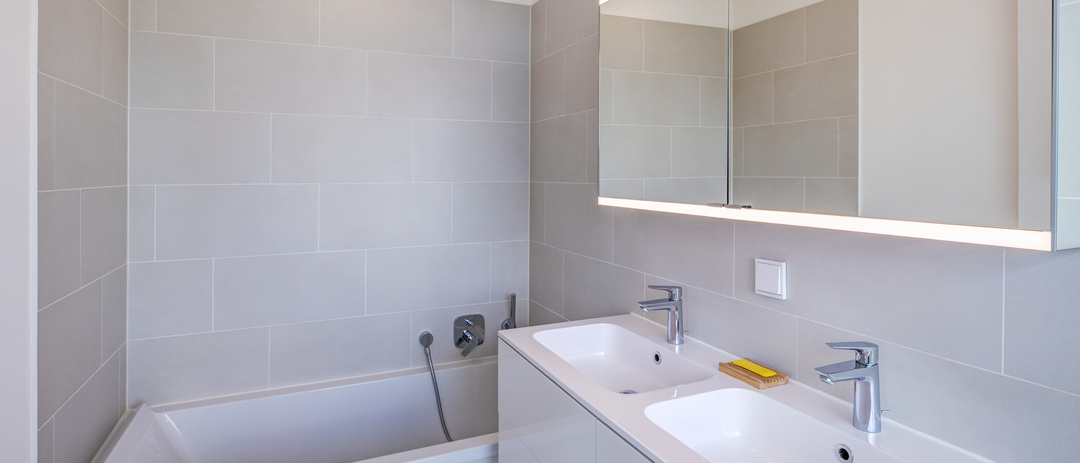 Penthouse byt München Haidhausen 02 1. koupelna 14832