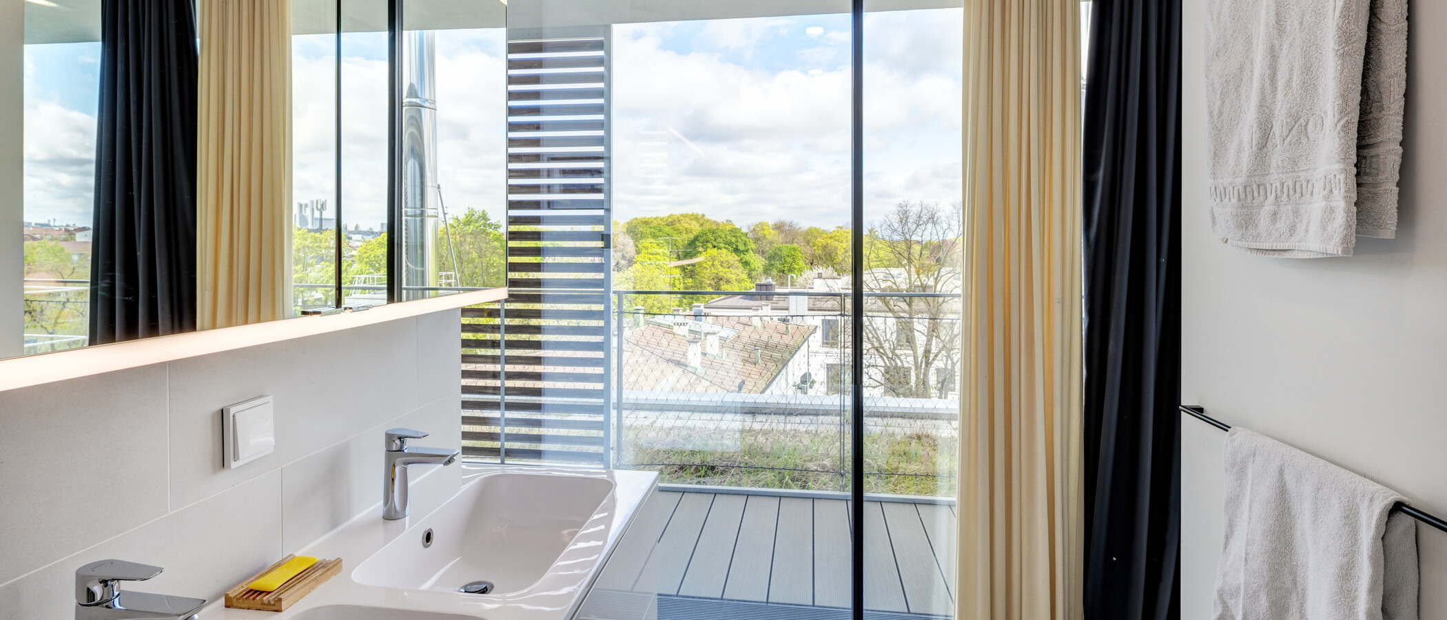 Penthouse byt München Haidhausen 03 1. koupelna 14832